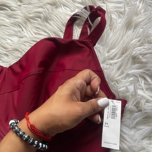 nwt Old navy top bra 3X swim or workout ? - Picture 2 of 3